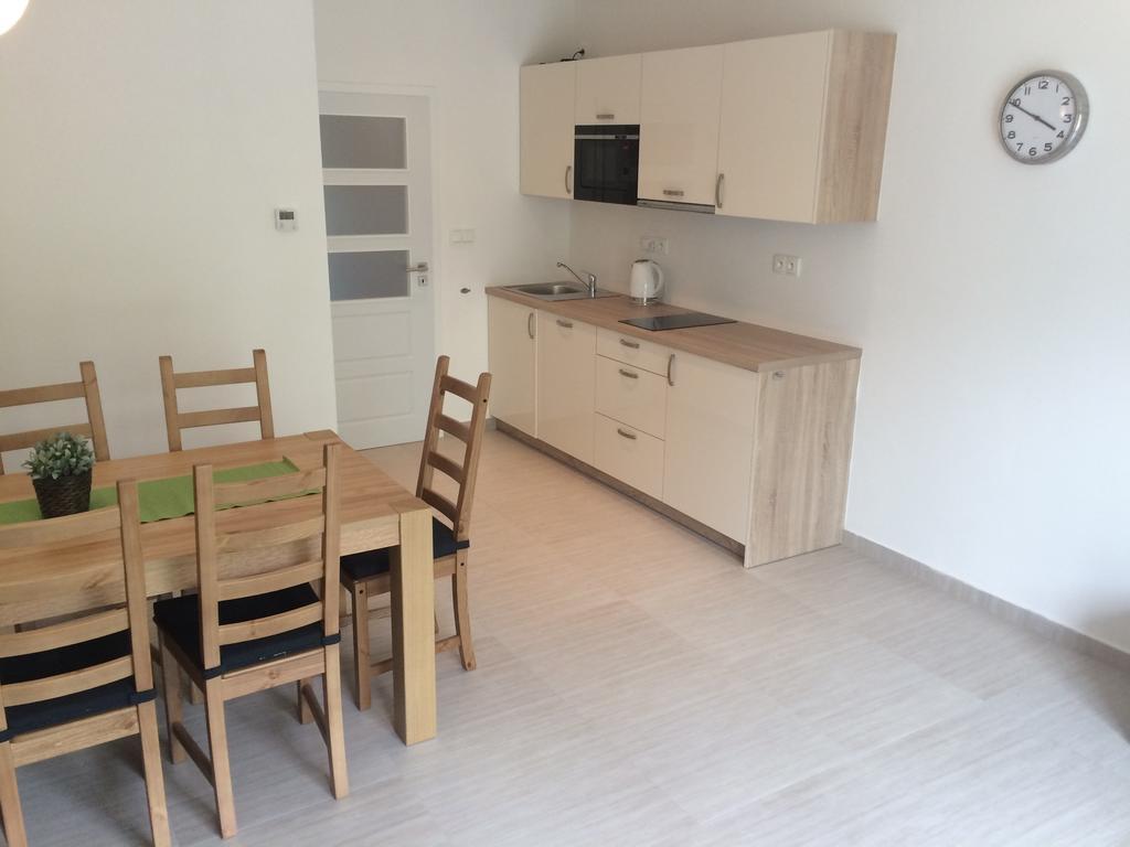Apartmány Hlohovec Exterior foto